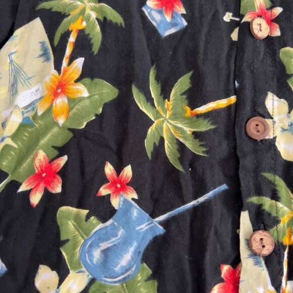 Pineapple Moon Hawaiian Floral Print Shirt size medium - Picture 2 of 6